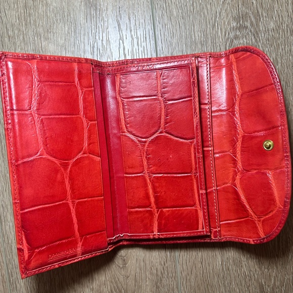 Wallet - Picture 4 of 9